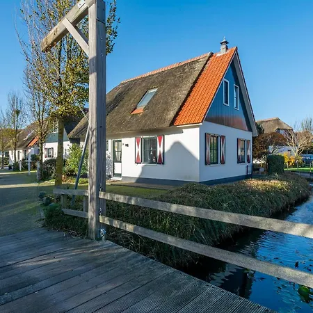 Dutch Hideaway W Parking Nyaraló *