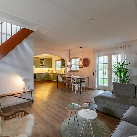 Dutch Hideaway W Parking *