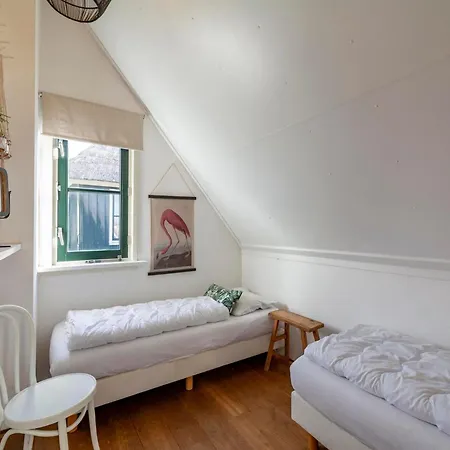 Dutch Hideaway W Parking *