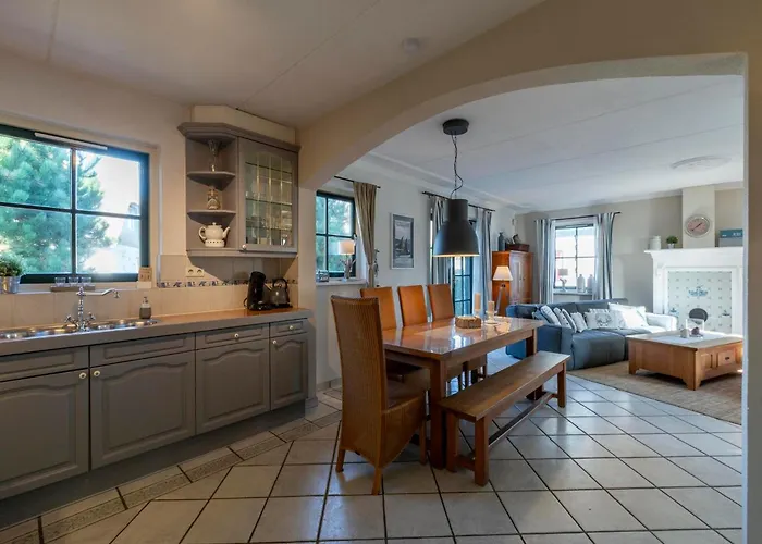 Vakantiehuis Dutch Hideaway W Parking Callantsoog