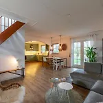 Dutch Hideaway W Parking *