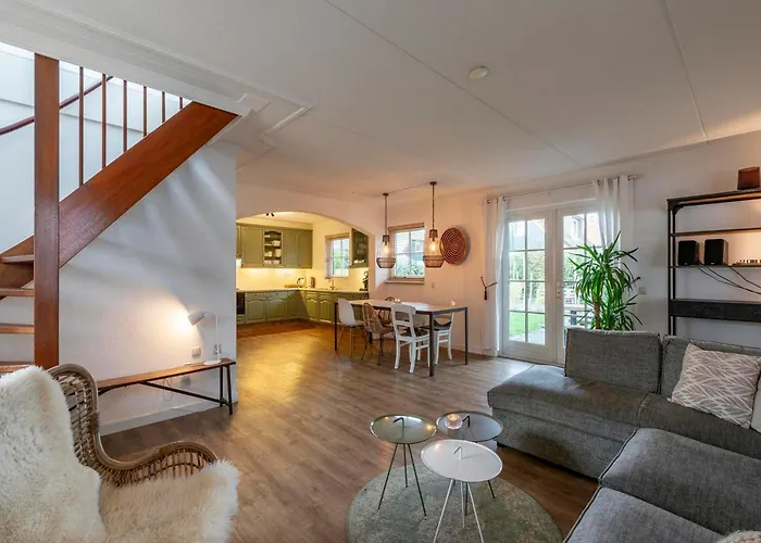 Dutch Hideaway W Parking *