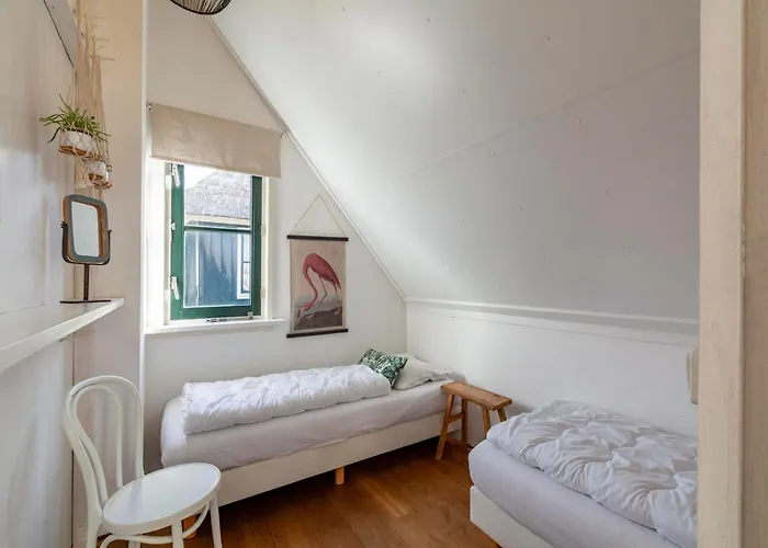 Dutch Hideaway W Parking *